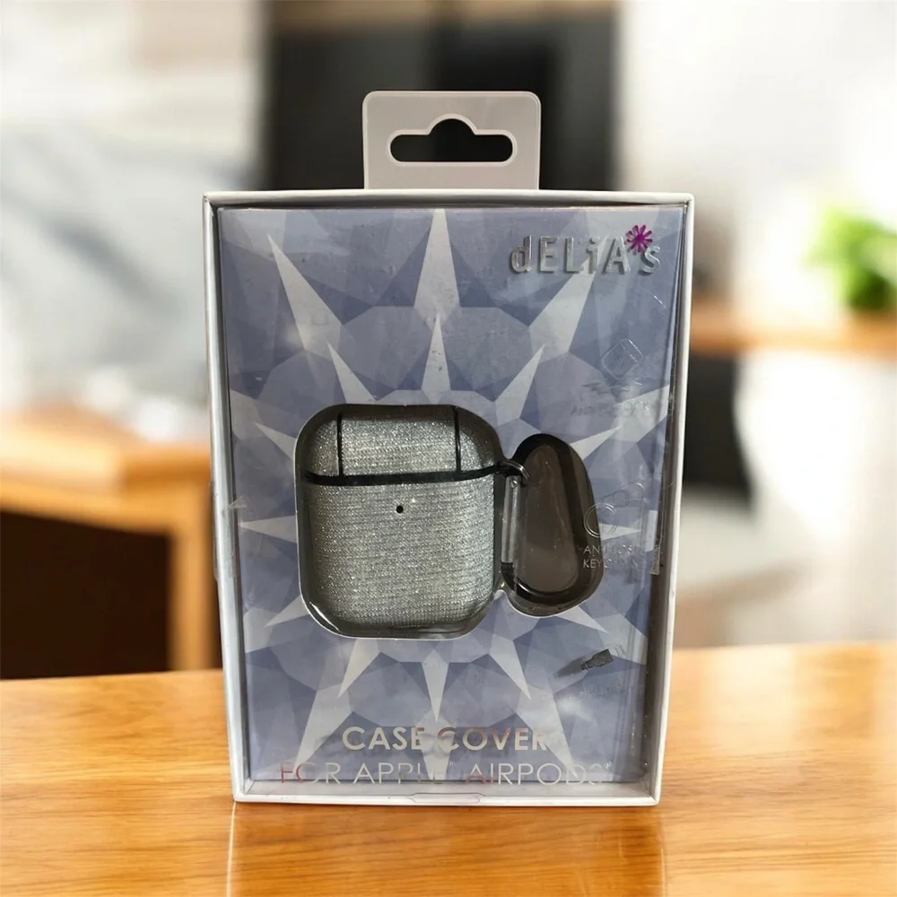dELiA*s Metallic Silver Color for Apple AirPods Case